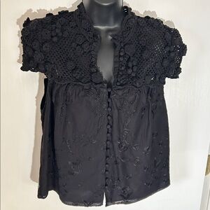 Alice and Olivia Black Embroidered Top Small